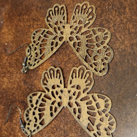 'Antique Gold' Coloured Butterfly Earrings - Picture 5 of 5